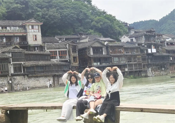 “湘”約鳳凰，相守未來(lái)——2022博皓快樂湖南行    -29